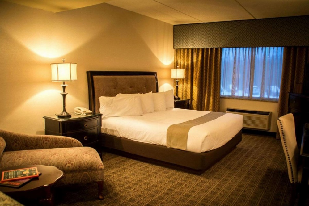 King Room - Non-Smoking